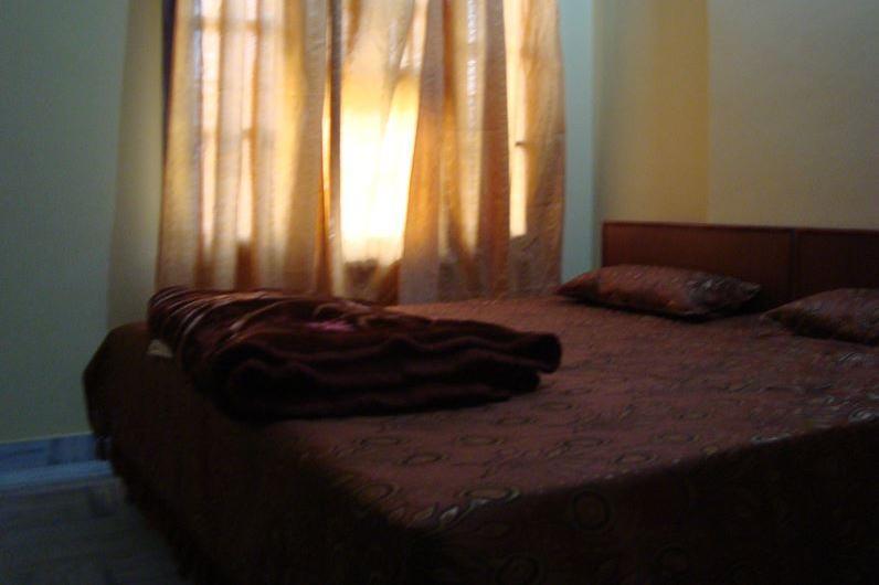 Raja Guest House 贾朗达尔 外观 照片
